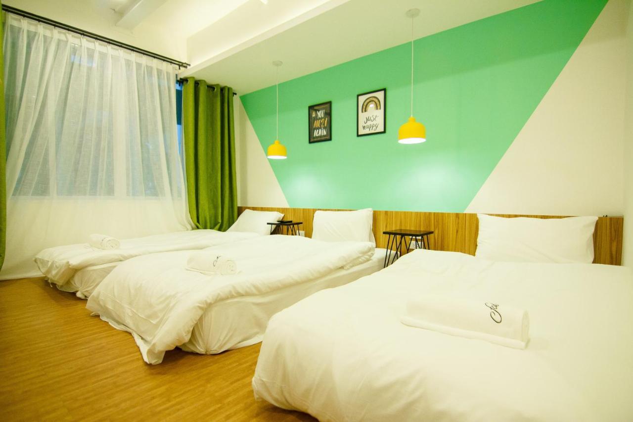 Folk Poshtel Asok Vandrarhem Bangkok Exteriör bild