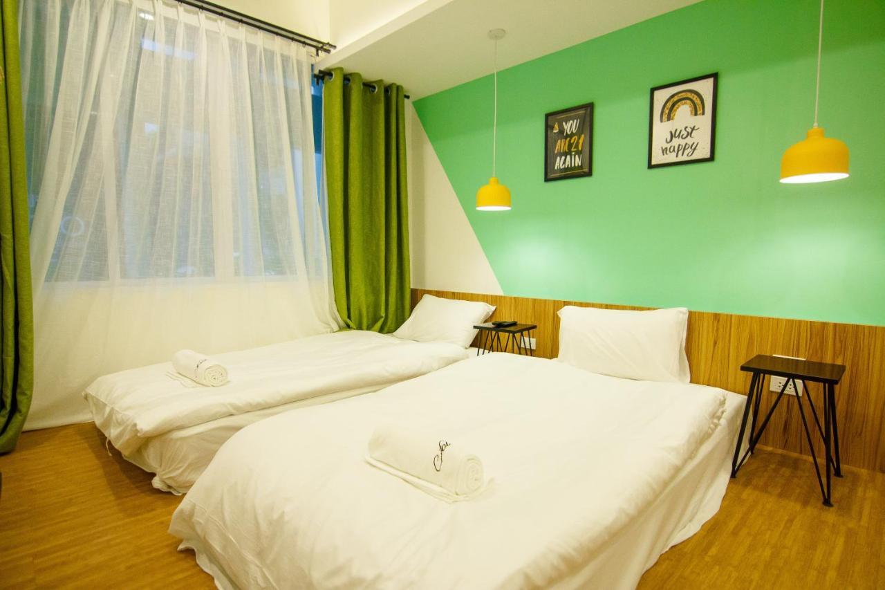 Folk Poshtel Asok Vandrarhem Bangkok Exteriör bild